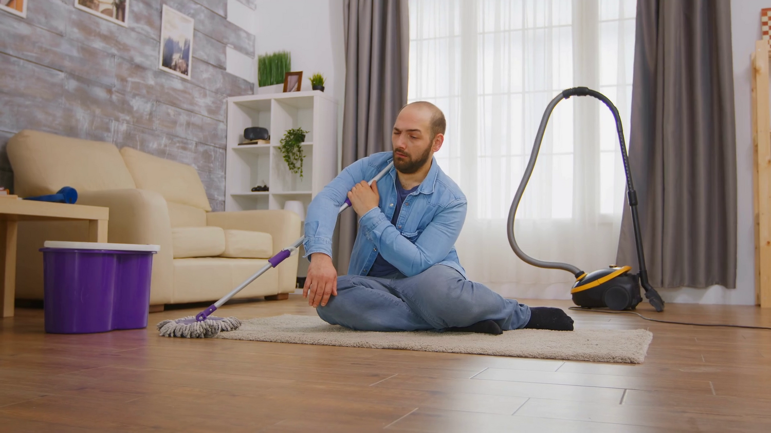 12 Ways How a Robotic Vacuum Cleaner can be your best Cleaning Buddy